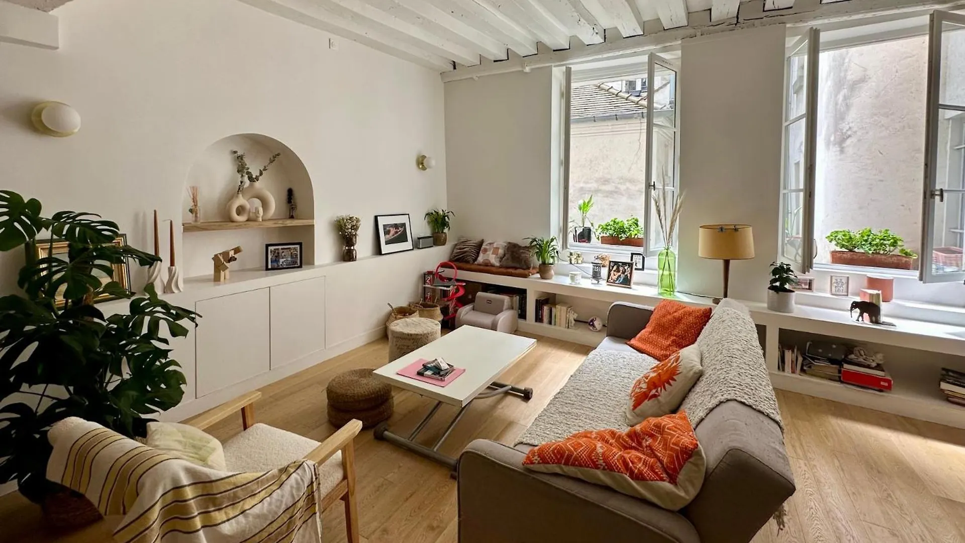 Apartment Paris Marais 8Rdl Home - 2 Rooms, 2 Bathrooms, Terrace